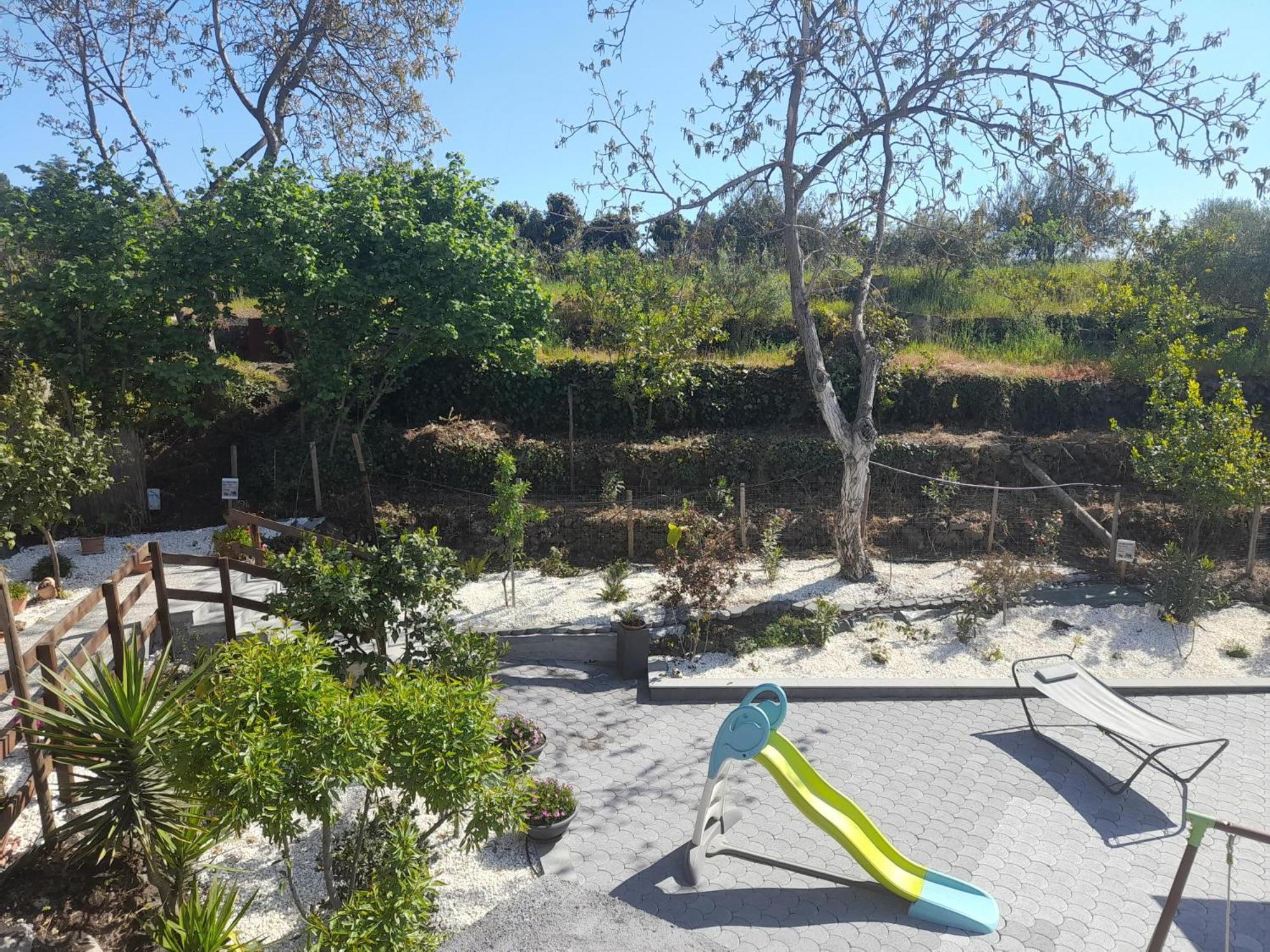 הוילה זפראנה אטניאה Sikelia Etna House מראה חיצוני תמונה